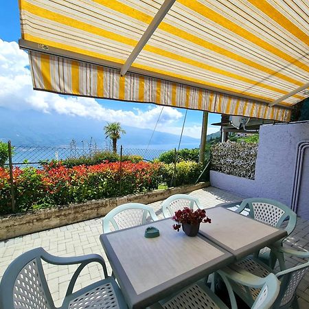 Bellavista Lago Apartment Patio And View By Gardadomusmea Pieve  Dış mekan fotoğraf
